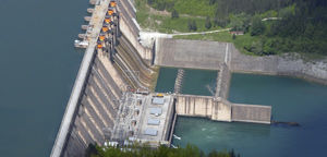 Mit zenon Wasserkraftwerke automatisieren