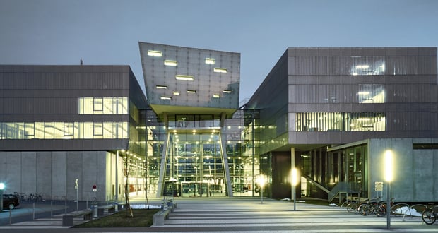 Herobanner_small_1420x757px_SalzburgUniversity